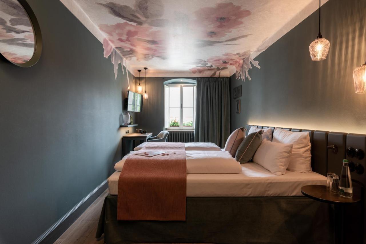 Hotel / Weingut Meintzinger Frickenhausen am Main Dış mekan fotoğraf