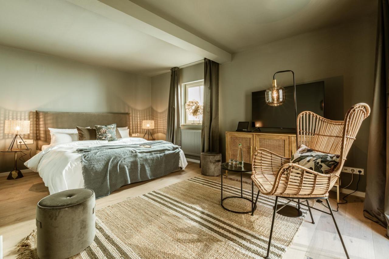 Hotel / Weingut Meintzinger Frickenhausen am Main Dış mekan fotoğraf